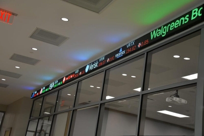 Leadleds Electronic Led Ticker Tape Display Board Digital Signage With SDK Docking Stock Market Finacial News