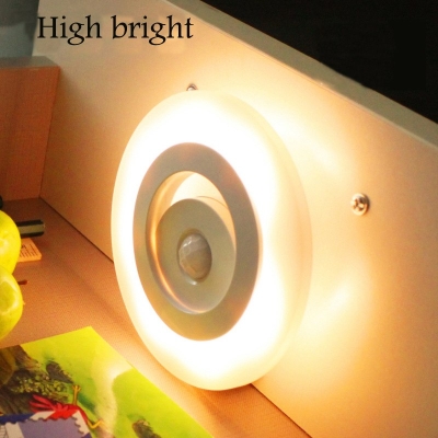 Leadleds 3 X AAA Motion sensor LED night light bedroom body auto On/Off